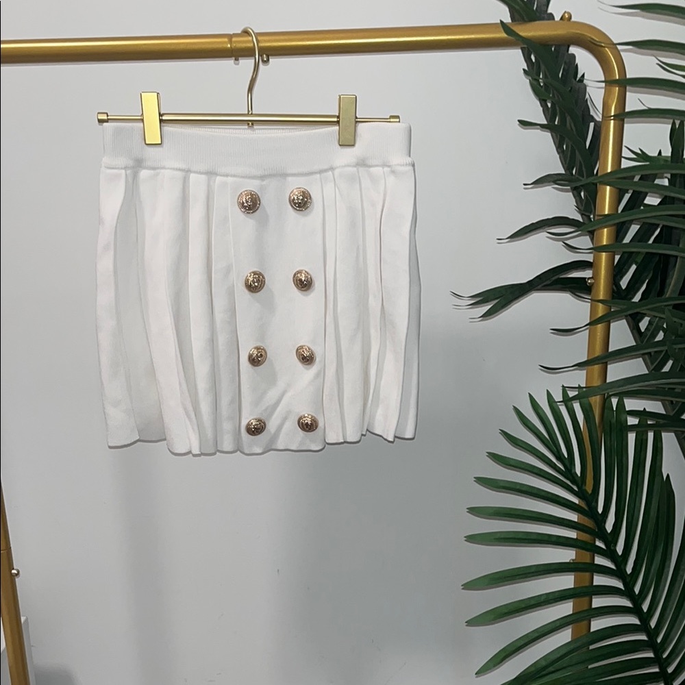 Elegant White Pleated Skirt with Gold Buttons